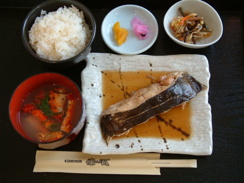 Authentic Charcoal-fired Barbeque Restaurant Robata Renga